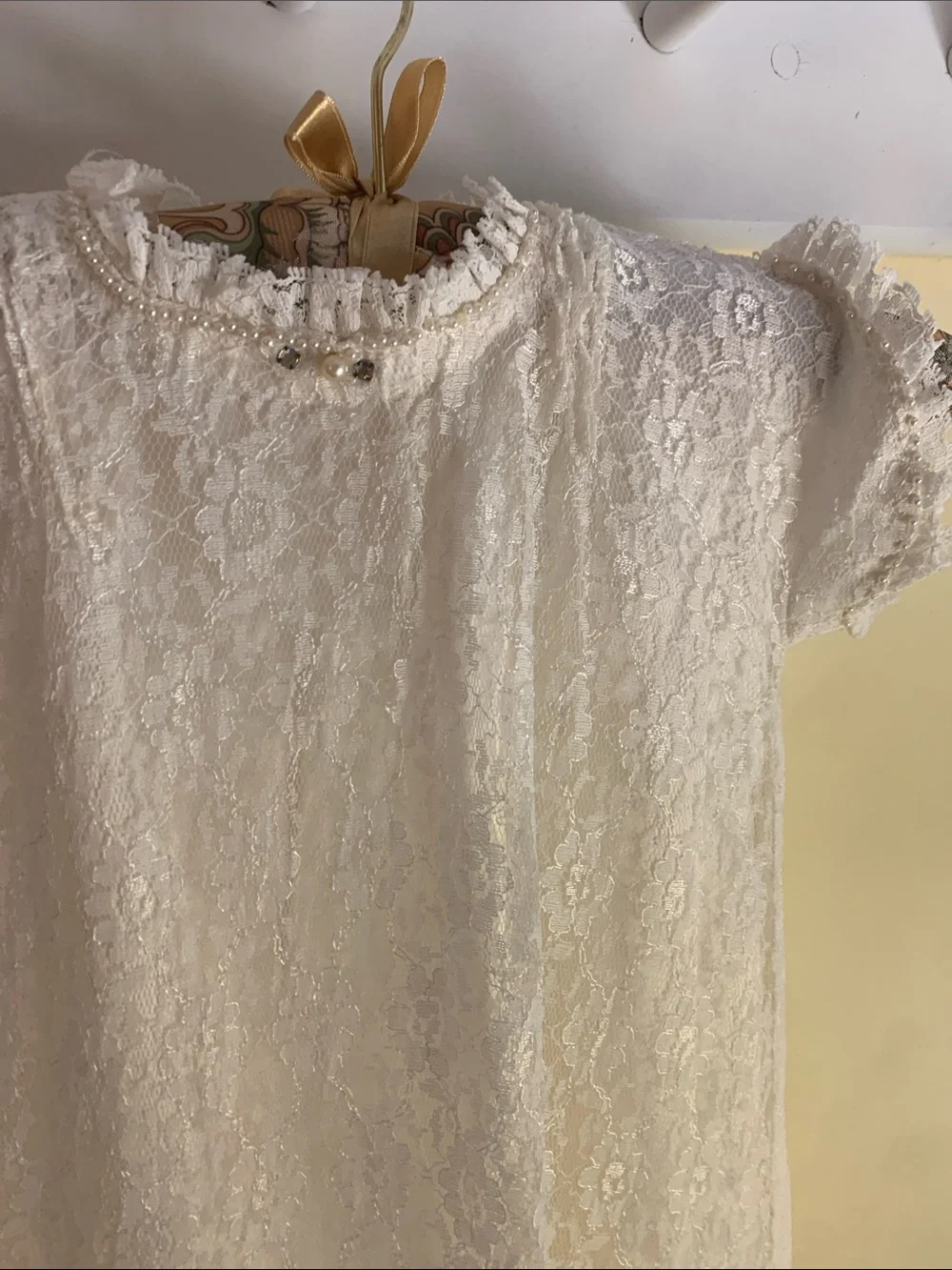 Source Unknown white Lace Girls' Cap Sleeve Baptismal gown